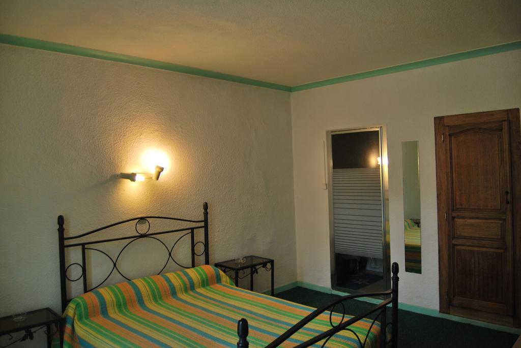 Le Revelois Restaurant Hotel Béziers Zewnętrze zdjęcie
